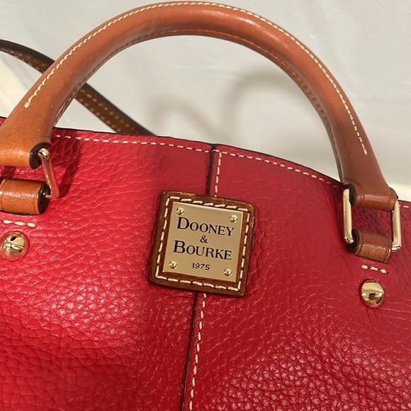 Dooney &. Bourke Red Chealsea Tote Shopper Purse - Picture 10 of 15